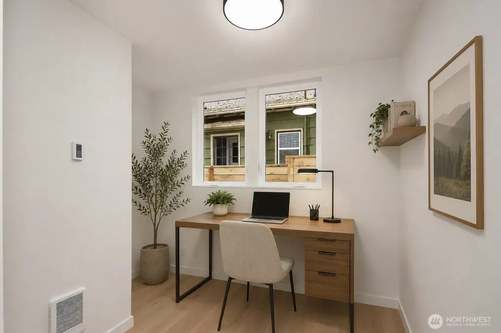 7334 25th Avenue NW Seattle WA 98117