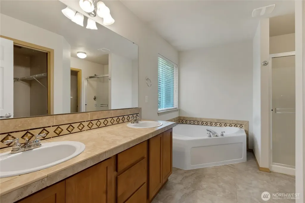 15410 87th Avenue E Puyallup WA 98375