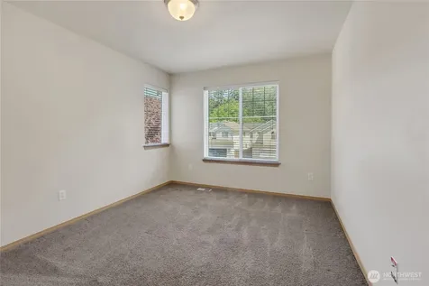 15410 87th Avenue E Puyallup WA 98375