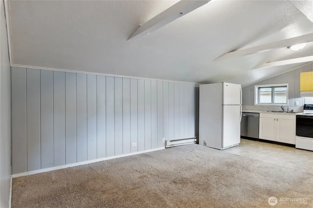 6411 Lake Grove Street SW Lakewood WA 98499