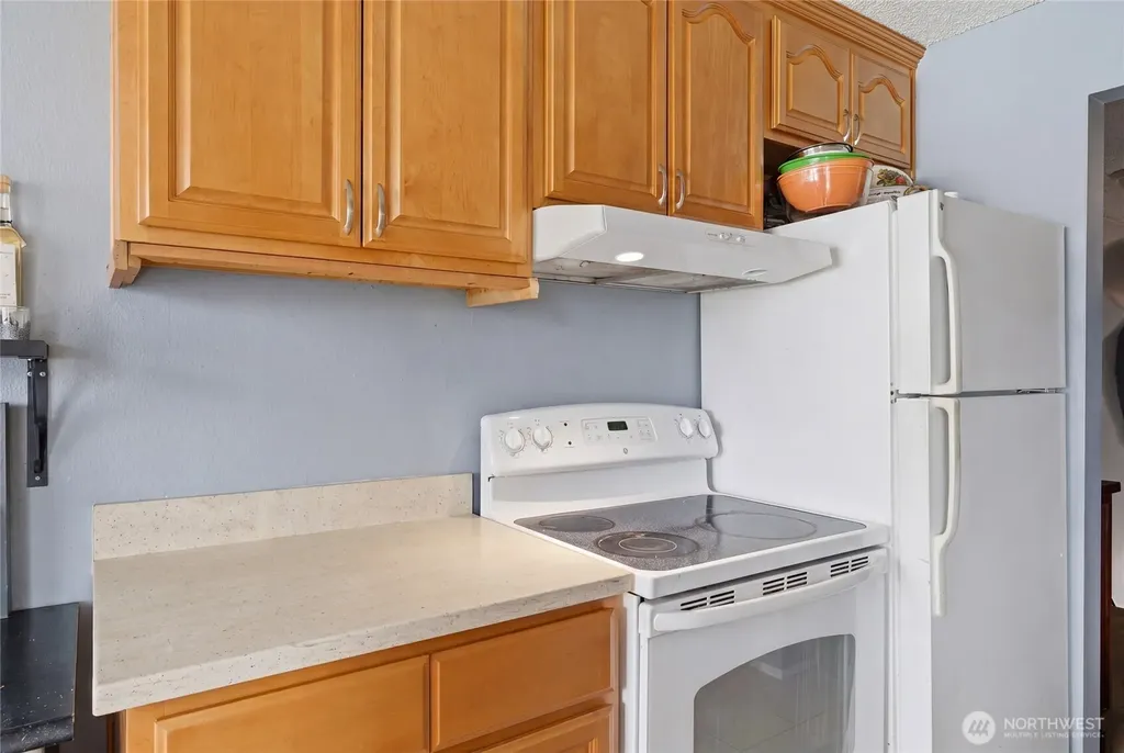 5816 14th Avenue NW Seattle WA 98107