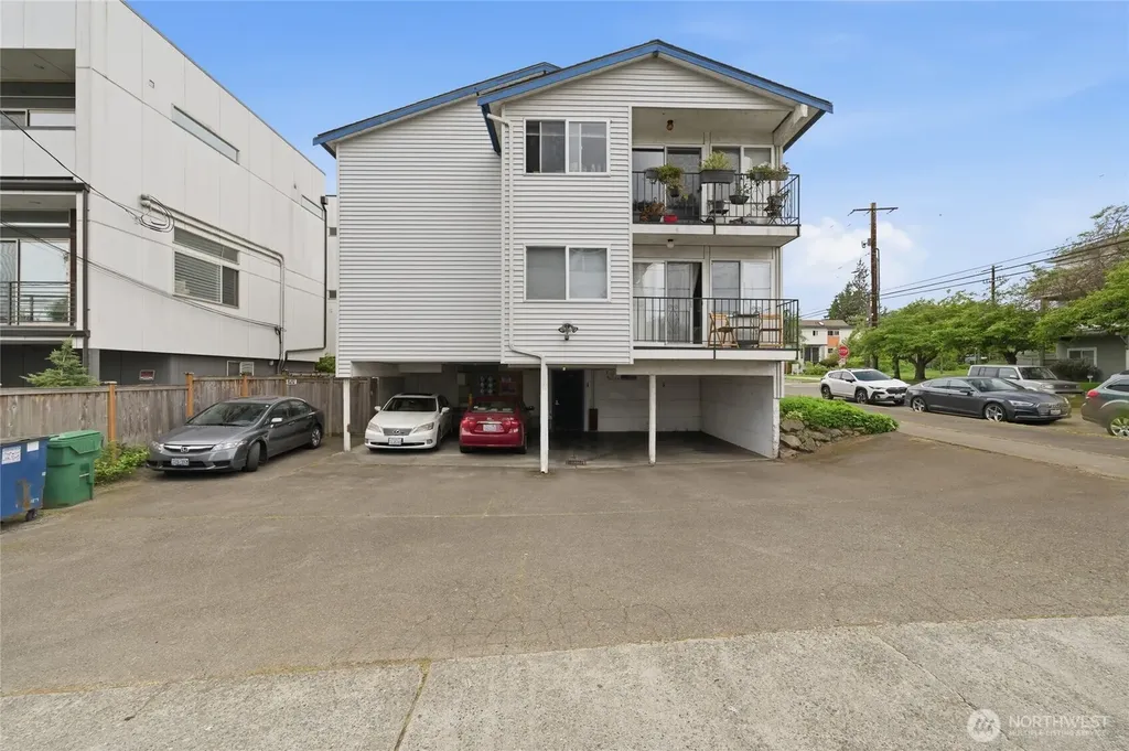 5816 14th Avenue NW Seattle WA 98107