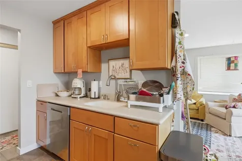 5816 14th Avenue NW Seattle WA 98107