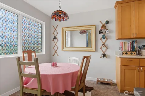 5816 14th Avenue NW Seattle WA 98107