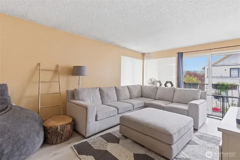 5816 14th Avenue NW Seattle WA 98107