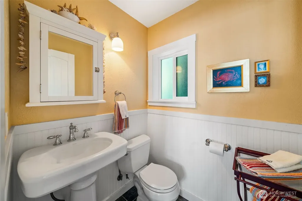 9230 Hunter Point Road NW Olympia WA 98502