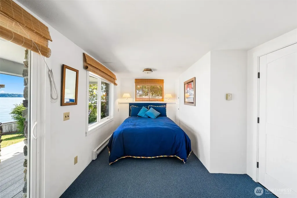 9230 Hunter Point Road NW Olympia WA 98502