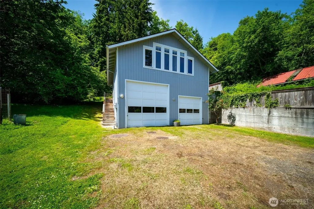 9230 Hunter Point Road NW Olympia WA 98502