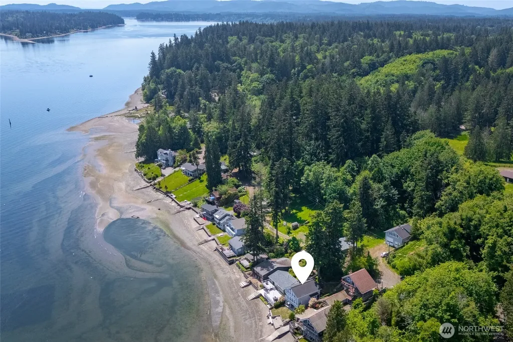 9230 Hunter Point Road NW Olympia WA 98502