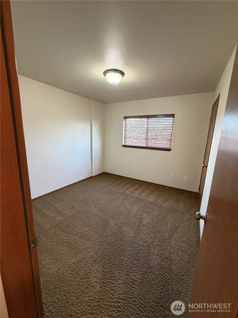 1906 W Peakview Drive Ellensburg WA 98926