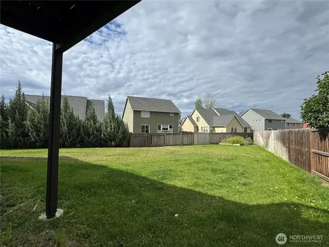 1906 W Peakview Drive Ellensburg WA 98926