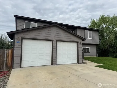 1906 W Peakview Drive Ellensburg WA 98926