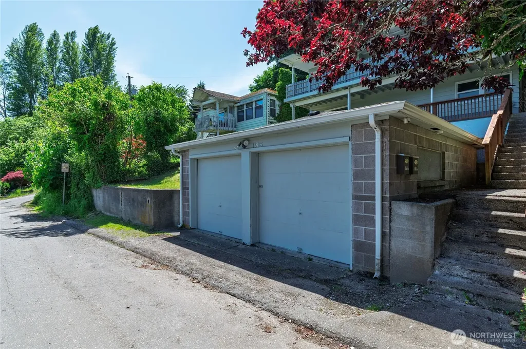 1906 N Wycoff Avenue Bremerton WA 98312