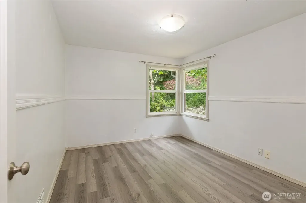 1906 N Wycoff Avenue Bremerton WA 98312