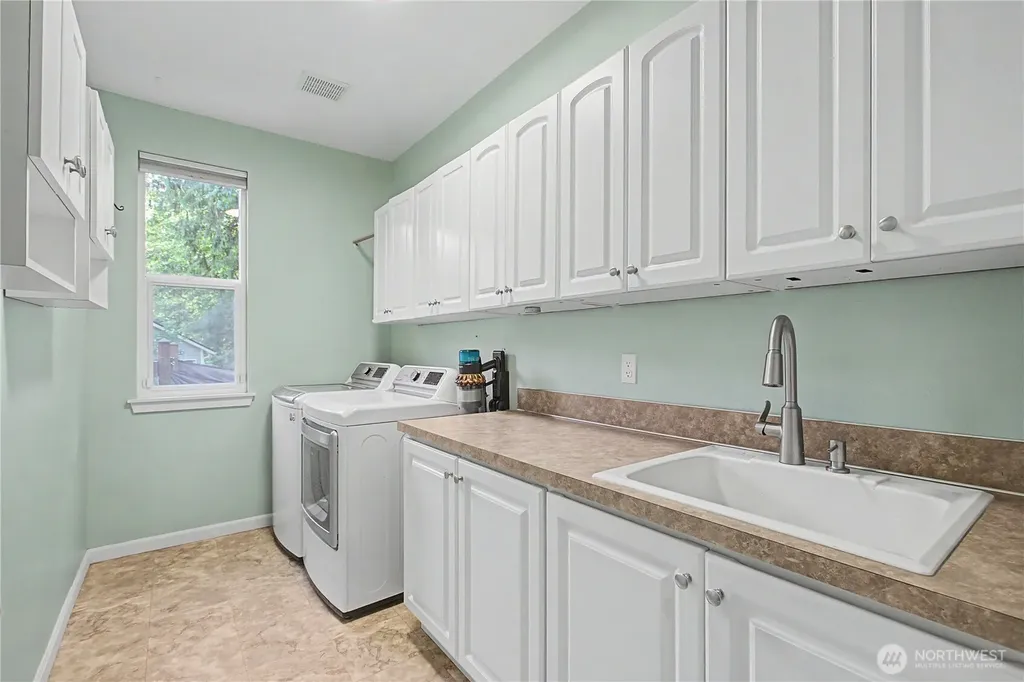 3626 Cedrona Court NW Olympia WA 98502