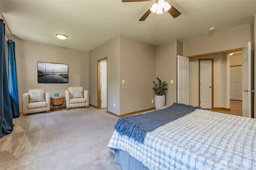 22212 75th Street Ct E Buckley WA 98321