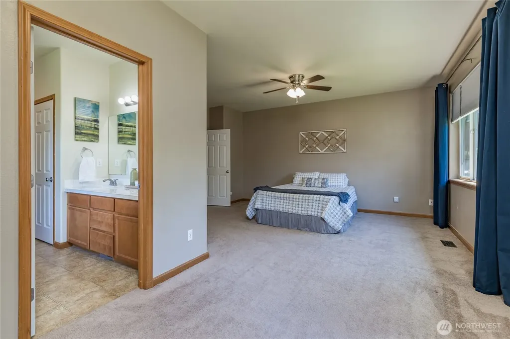 22212 75th Street Ct E Buckley WA 98321