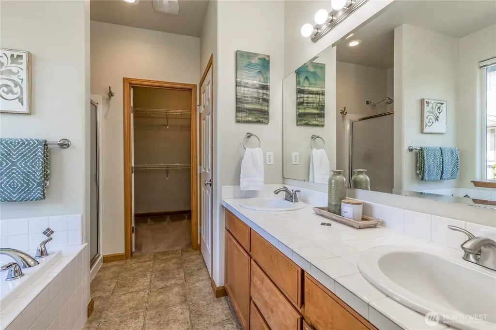 22212 75th Street Ct E Buckley WA 98321