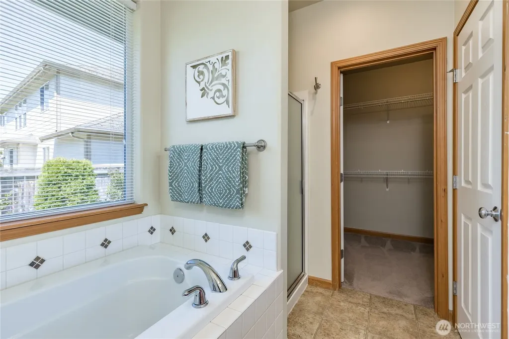 22212 75th Street Ct E Buckley WA 98321