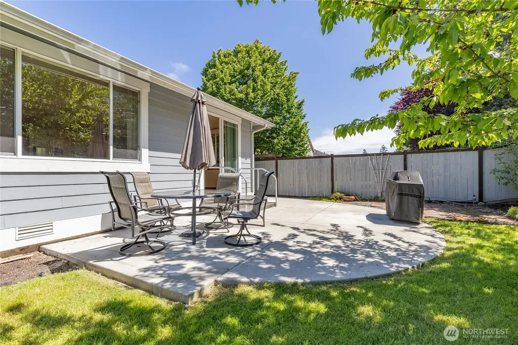22212 75th Street Ct E Buckley WA 98321