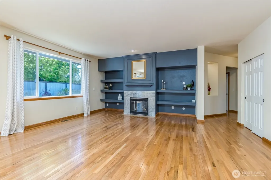 22212 75th Street Ct E Buckley WA 98321