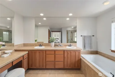 3130 171st Pl SE Bothell WA 98012