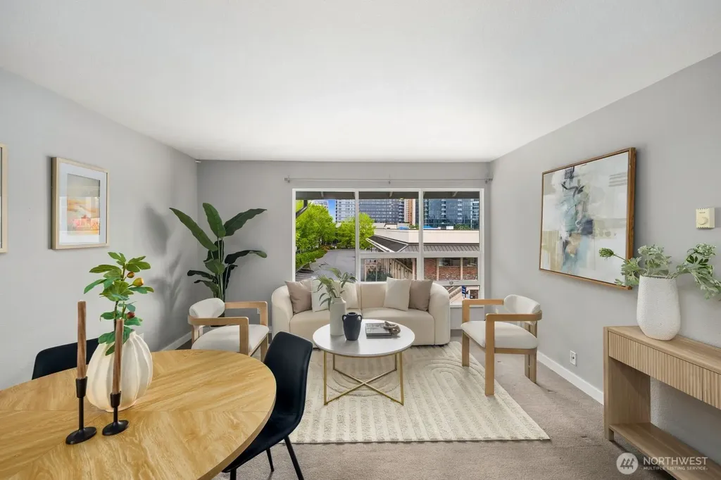 952 100th Avenue NE Bellevue WA 98004