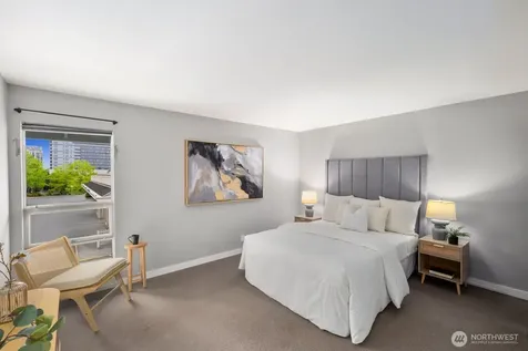 952 100th Avenue NE Bellevue WA 98004