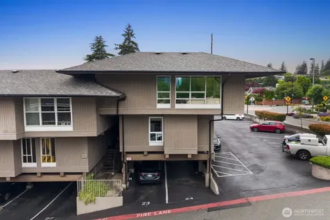 952 100th Avenue NE Bellevue WA 98004