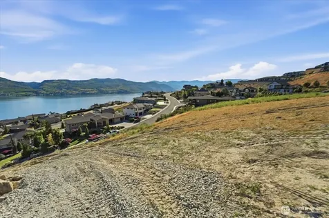 112 Crystal Crest Drive Chelan WA 98816