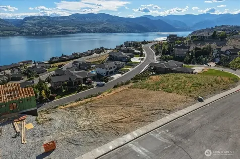 112 Crystal Crest Drive Chelan WA 98816