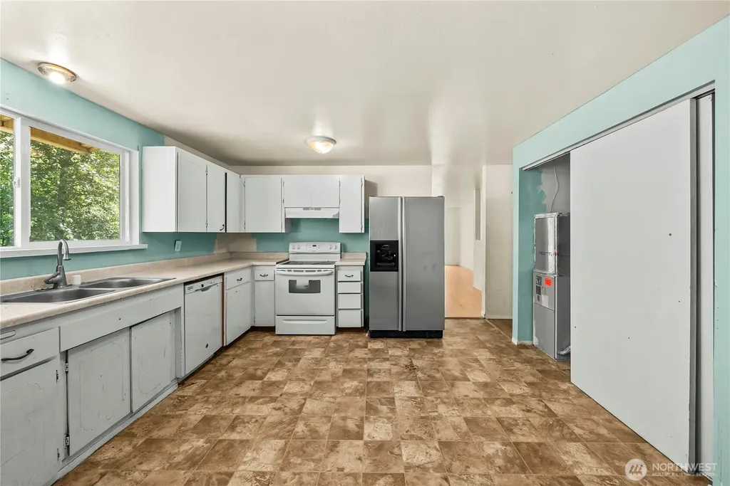 2115 Sullivan Drive NW Gig Harbor WA 98335