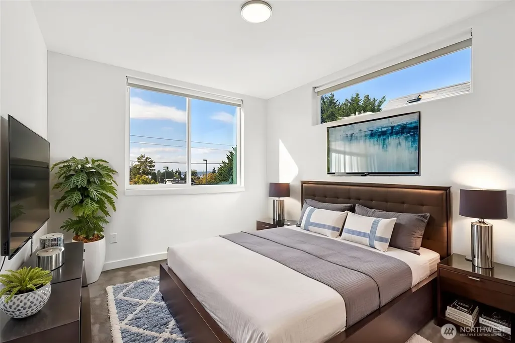 6325 34th Avenue SW Seattle WA 98126
