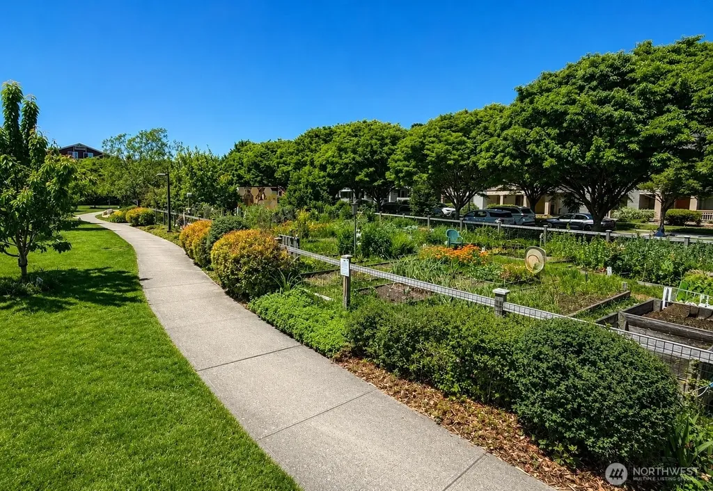 6325 34th Avenue SW Seattle WA 98126