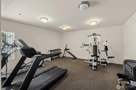 1900 NE 48th Street Renton WA 98056