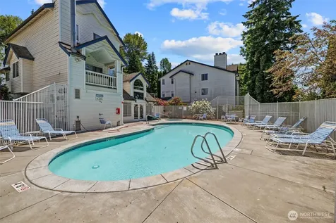 1900 NE 48th Street Renton WA 98056