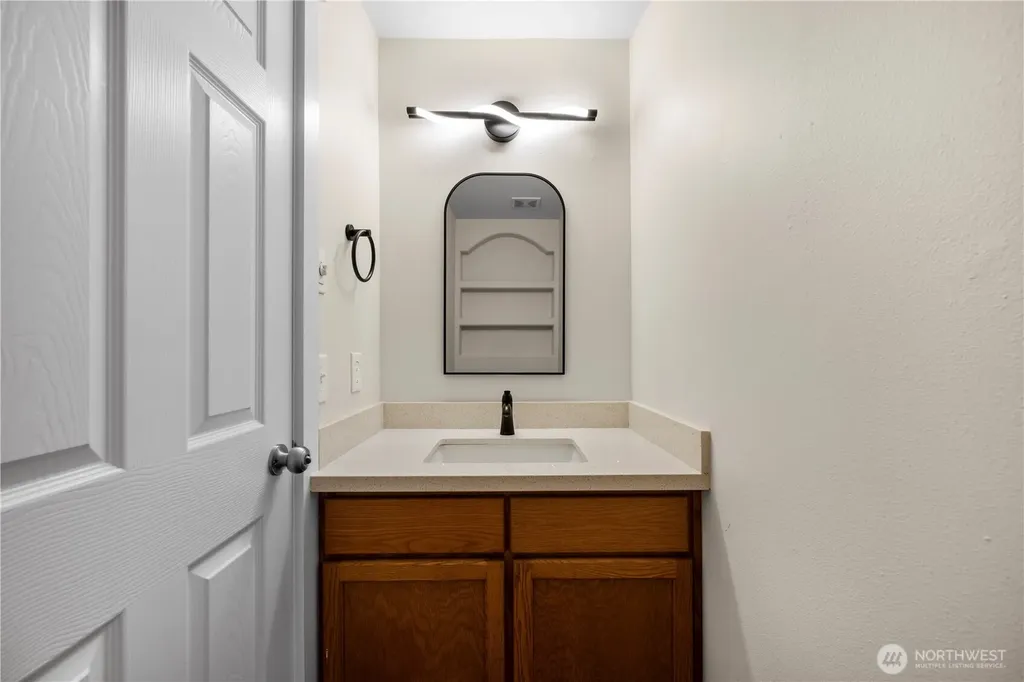 7912 263rd Place NW Stanwood WA 98292