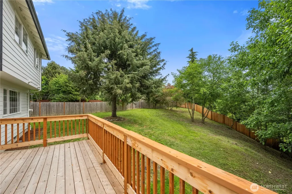 7912 263rd Place NW Stanwood WA 98292