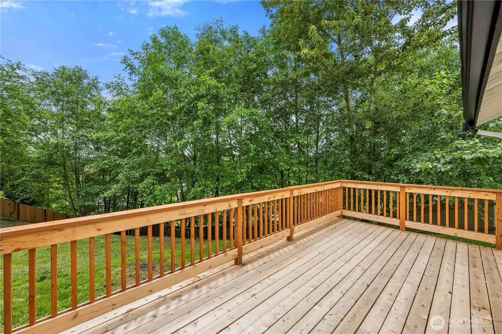 7912 263rd Place NW Stanwood WA 98292