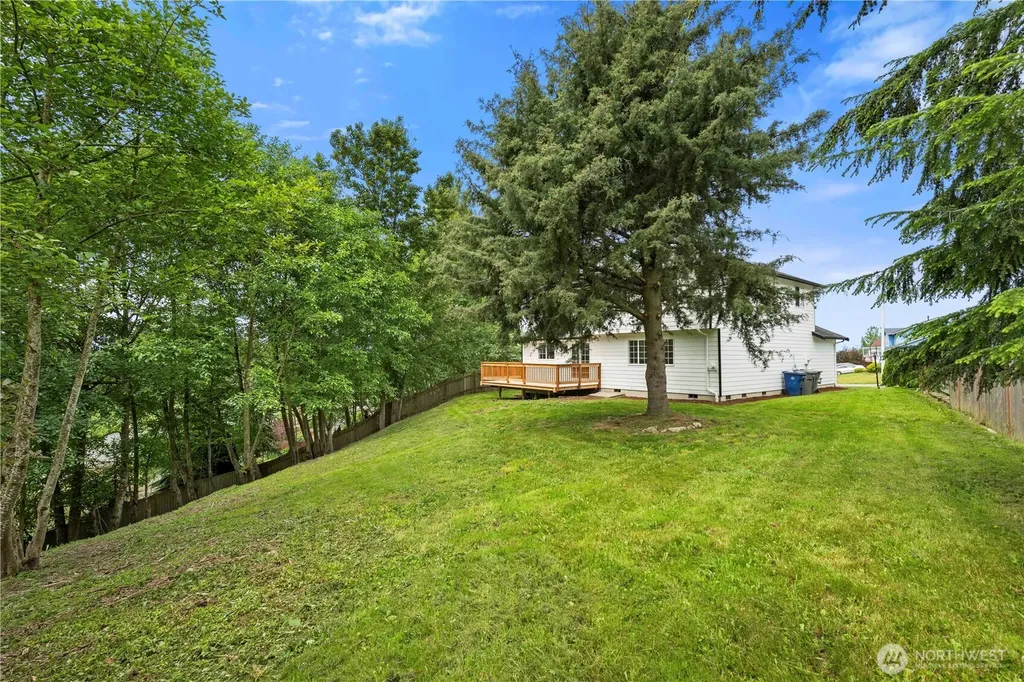 7912 263rd Place NW Stanwood WA 98292