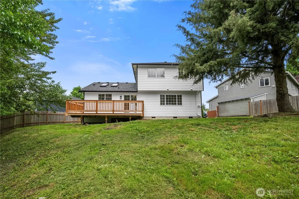 7912 263rd Place NW Stanwood WA 98292