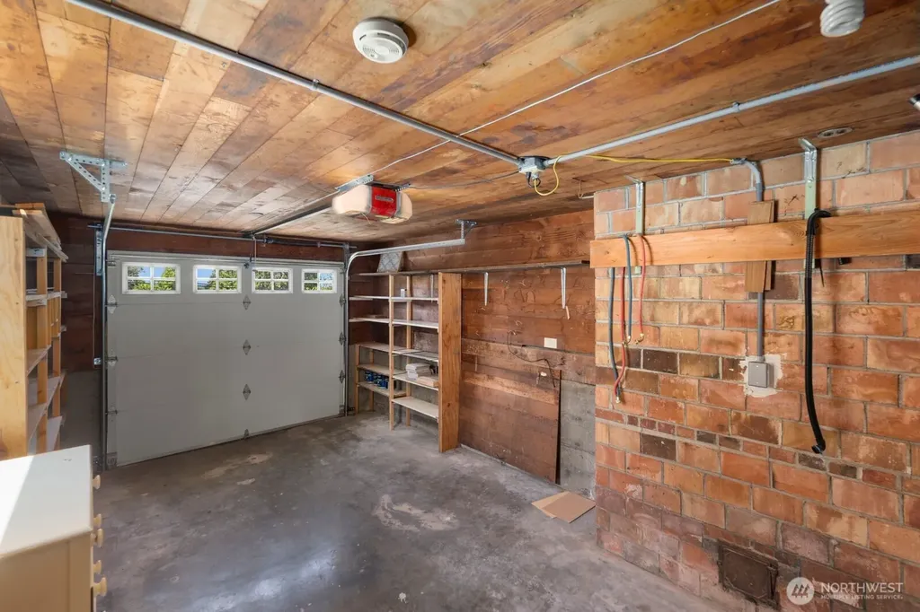 9842 60th Avenue S Seattle WA 98118