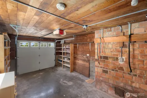 9842 60th Avenue S Seattle WA 98118