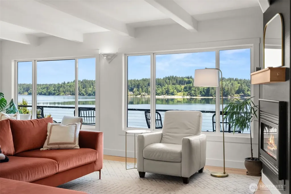 3440 Madrona Beach Road NW Olympia WA 98502