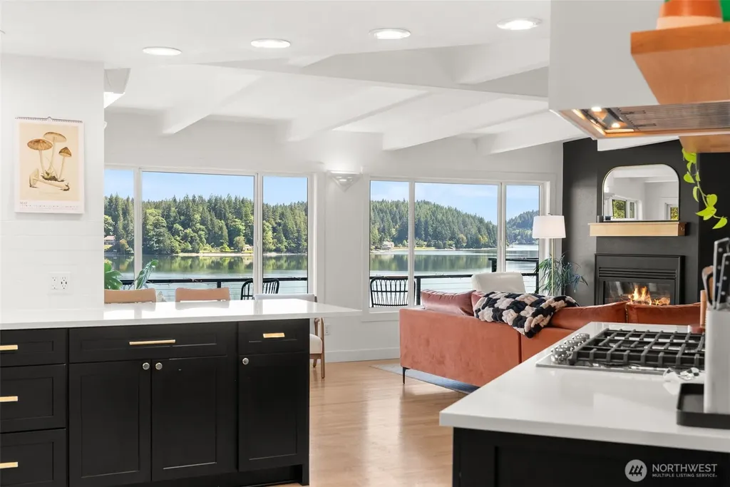 3440 Madrona Beach Road NW Olympia WA 98502