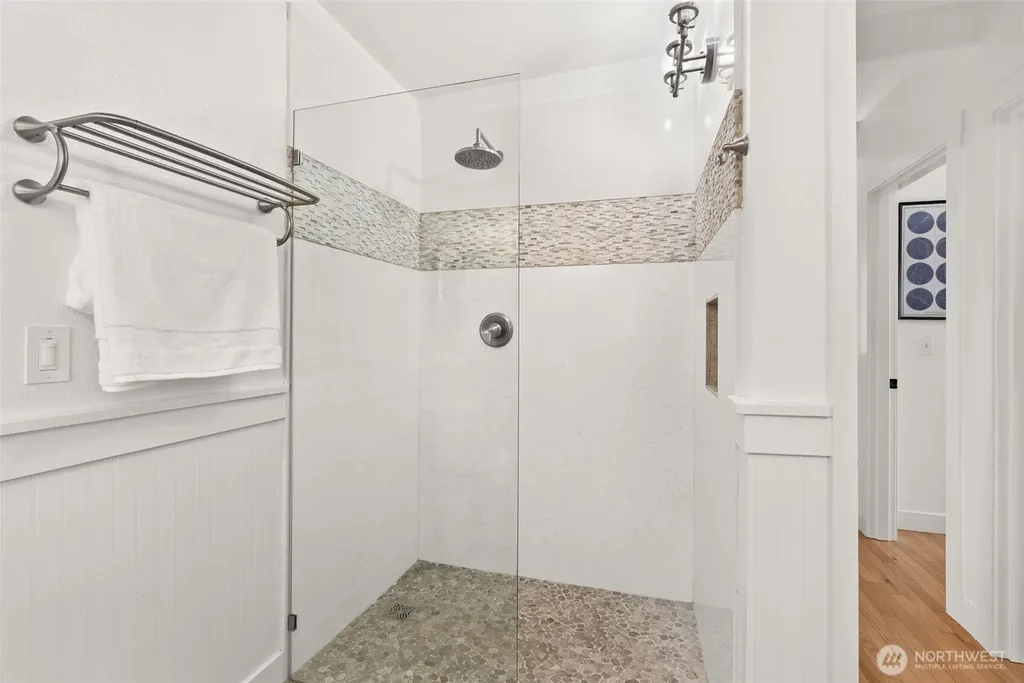 3440 Madrona Beach Road NW Olympia WA 98502
