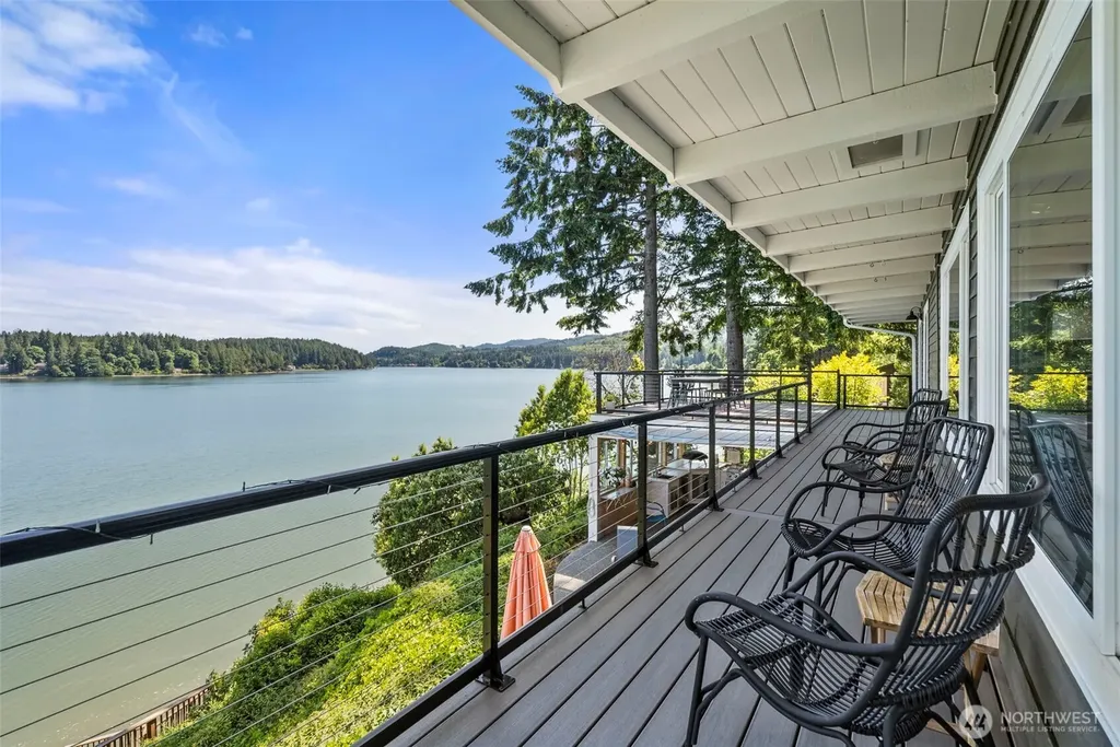 3440 Madrona Beach Road NW Olympia WA 98502