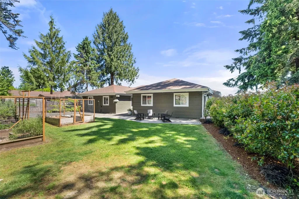 3440 Madrona Beach Road NW Olympia WA 98502