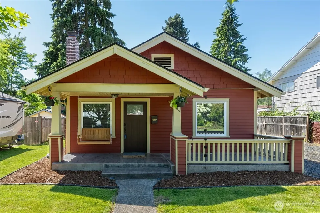 807 S Pearl Street Centralia WA 98531