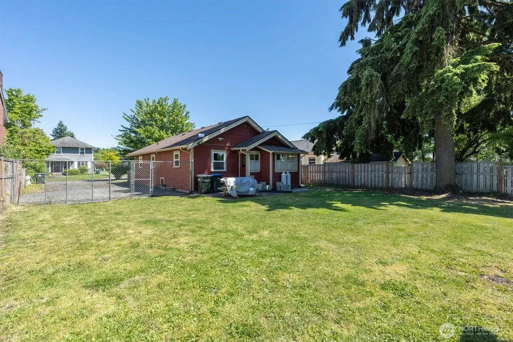 807 S Pearl Street Centralia WA 98531
